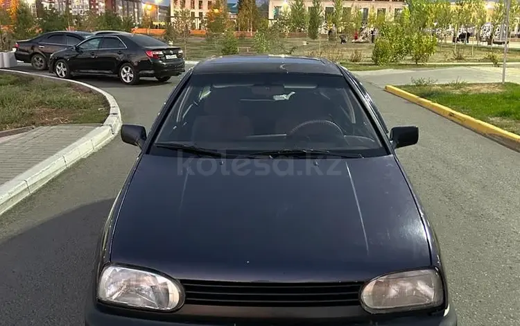Volkswagen Golf 1993 годаүшін1 050 000 тг. в Уральск