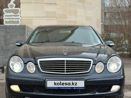 Mercedes-Benz E 240 2003 года за 4 780 000 тг. в Караганда – фото 2