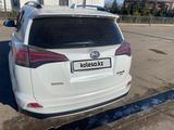 Toyota RAV4 2019 года за 14 800 000 тг. в Алматы – фото 5