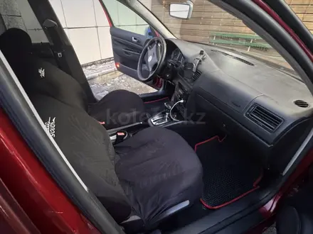 Volkswagen Jetta 2004 года за 2 000 000 тг. в Алматы – фото 11