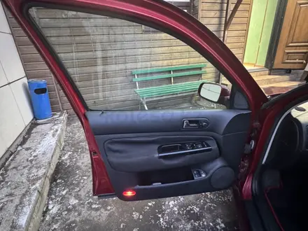 Volkswagen Jetta 2004 года за 2 000 000 тг. в Алматы – фото 8