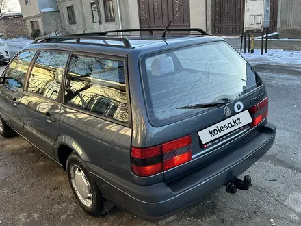 Volkswagen Passat 1994 года за 2 750 000 тг. в Шымкент – фото 6