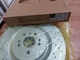Передние тормозные диски в оригинале на W166, X166.GL63amg за 525 000 тг. в Астана