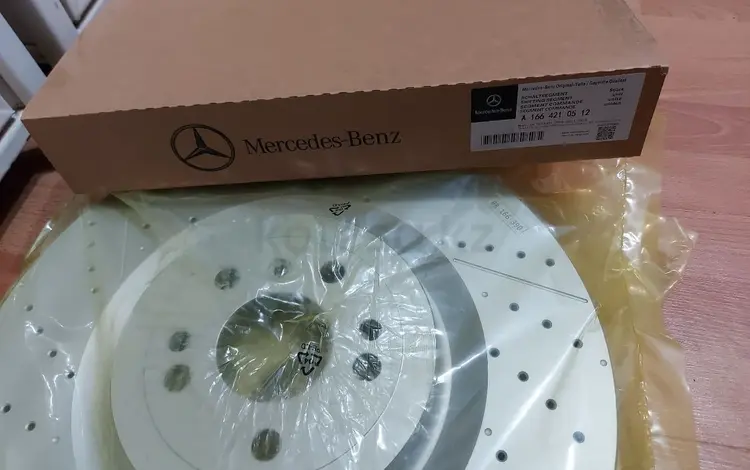 Передние тормозные диски в оригинале на W166, X166.GL63amg за 525 000 тг. в Астана