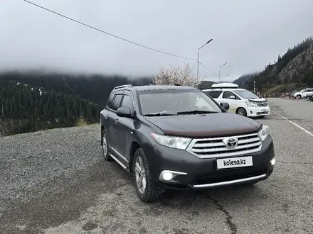 Toyota Highlander 2013 года за 12 500 000 тг. в Алматы – фото 12
