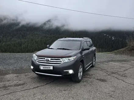 Toyota Highlander 2013 года за 12 500 000 тг. в Алматы – фото 13