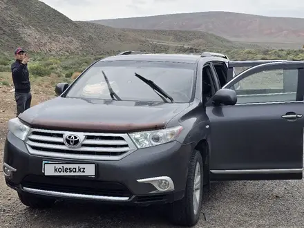 Toyota Highlander 2013 года за 12 500 000 тг. в Алматы – фото 15