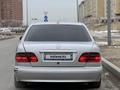 Mercedes-Benz E 320 2001 года за 4 900 000 тг. в Актау – фото 4