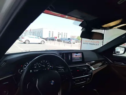 BMW 540 2019 года за 15 000 000 тг. в Алматы – фото 18