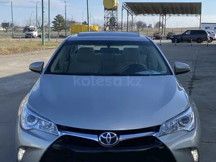 Toyota Camry 2015 года за 8 600 000 тг. в Актау – фото 4