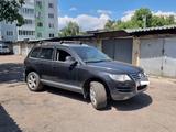 Volkswagen Touareg 2007 года за 7 000 000 тг. в Алматы – фото 2