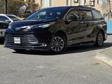 Toyota Sienna 2021 года за 21 000 000 тг. в Актау