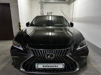 Lexus ES 250 2023 года за 26 500 000 тг. в Алматы