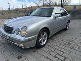 Mercedes-Benz E 240 2000 года за 4 100 000 тг. в Караганда – фото 3