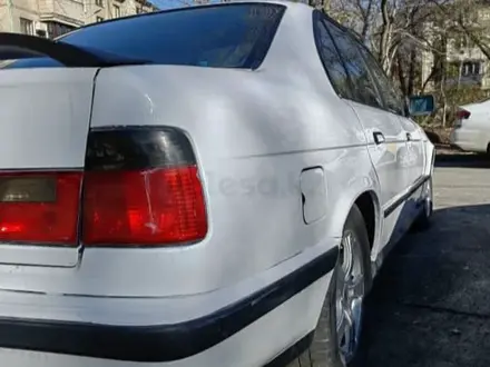 BMW 525 1989 года за 1 400 000 тг. в Алматы – фото 2