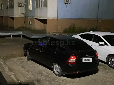 ВАЗ (Lada) Priora 2172 2009 года за 1 300 000 тг. в Атырау – фото 2