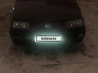 Volkswagen Vento 1993 годаfor1 200 000 тг. в Астана