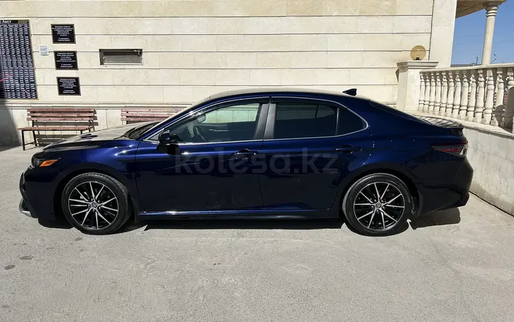 Toyota Camry 2021 годаүшін10 900 000 тг. в Актау