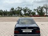Mercedes-Benz E 220 1994 годаfor2 000 000 тг. в Шу – фото 2