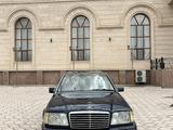 Mercedes-Benz E 220 1994 годаfor2 000 000 тг. в Шу