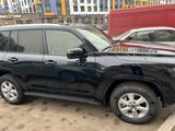 Toyota Land Cruiser 2023 года за 50 000 000 тг. в Астана – фото 2