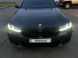 BMW 530 2023 года за 31 500 000 тг. в Алматы – фото 3