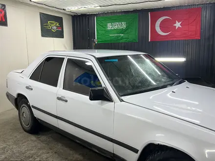 Mercedes-Benz E 230 1989 года за 1 050 000 тг. в Караганда – фото 4