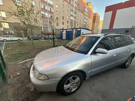 Audi A4 1997 года за 2 300 000 тг. в Астана