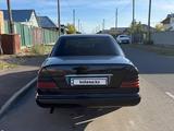 Mercedes-Benz E 200 1993 годаүшін1 200 000 тг. в Талдыкорган – фото 4