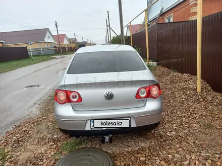 Volkswagen Passat 2006 года за 5 100 000 тг. в Костанай – фото 5