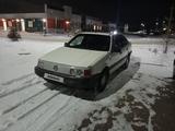 Volkswagen Passat 1993 года за 1 300 000 тг. в Уральск – фото 2