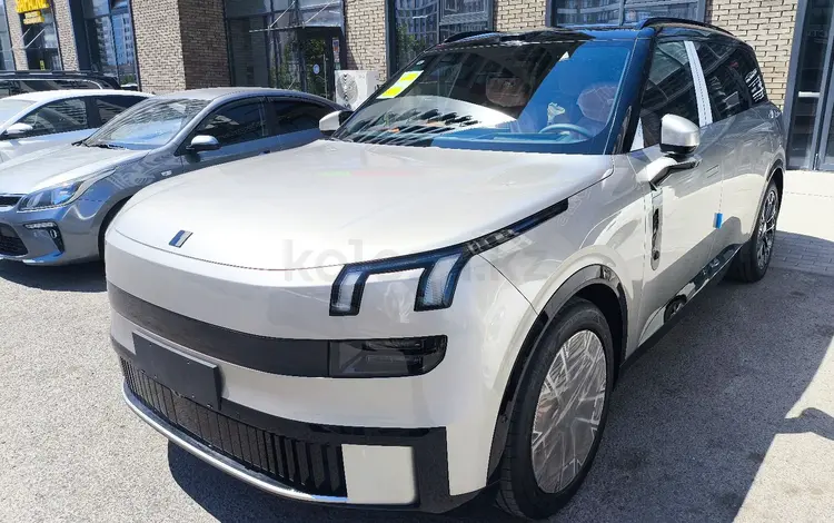 Lynk & Co 900 1.5T Ultra 2025 года за 31 750 000 тг. в Астана