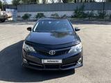 Toyota Camry 2013 года за 8 500 000 тг. в Алматы – фото 2