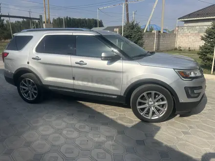Ford Explorer 2016 года за 12 200 000 тг. в Алматы – фото 2