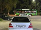Mercedes-Benz C 220 1996 года за 2 500 000 тг. в Алматы – фото 5