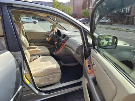 Lexus RX 300 2001 года за 5 000 000 тг. в Алматы – фото 19