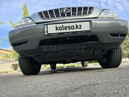 Lexus RX 300 2001 года за 5 000 000 тг. в Алматы – фото 28