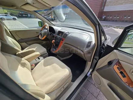 Lexus RX 300 2001 года за 5 000 000 тг. в Алматы – фото 7