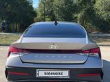 Hyundai Elantra 2025 года за 10 300 000 тг. в Актобе – фото 2