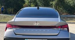 Hyundai Elantra 2025 года за 10 300 000 тг. в Актобе – фото 2