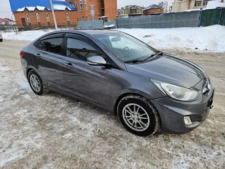 Hyundai Solaris 2011 года за 3 850 000 тг. в Астана – фото 2