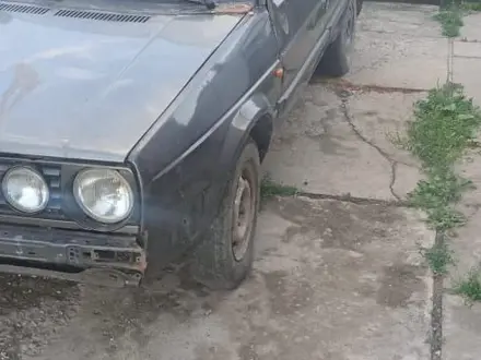 Volkswagen Golf 1991 года за 400 000 тг. в Алтай – фото 2