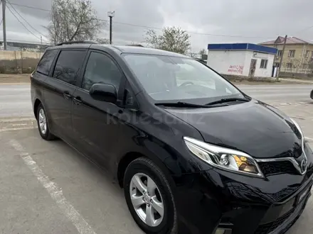 Toyota Sienna 2016 года за 9 700 000 тг. в Актау – фото 8