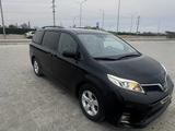Toyota Sienna 2016 годаүшін9 700 000 тг. в Актау – фото 2