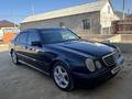 Mercedes-Benz E 240 1998 года за 2 300 000 тг. в Атырау – фото 5