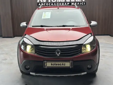 Renault Sandero 2014 года за 3 950 000 тг. в Актобе – фото 2