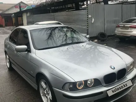 BMW 528 1996 года за 4 700 000 тг. в Алматы