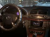 Mercedes-Benz E 320 2004 годаfor6 200 000 тг. в Усть-Каменогорск – фото 2