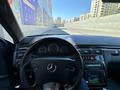 Mercedes-Benz E 320 2001 года за 3 650 000 тг. в Шымкент – фото 2