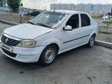 Renault Logan 2013 года за 1 150 000 тг. в Семей – фото 2